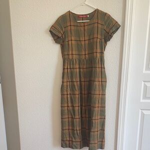 The cutest boho plaid linen dress
